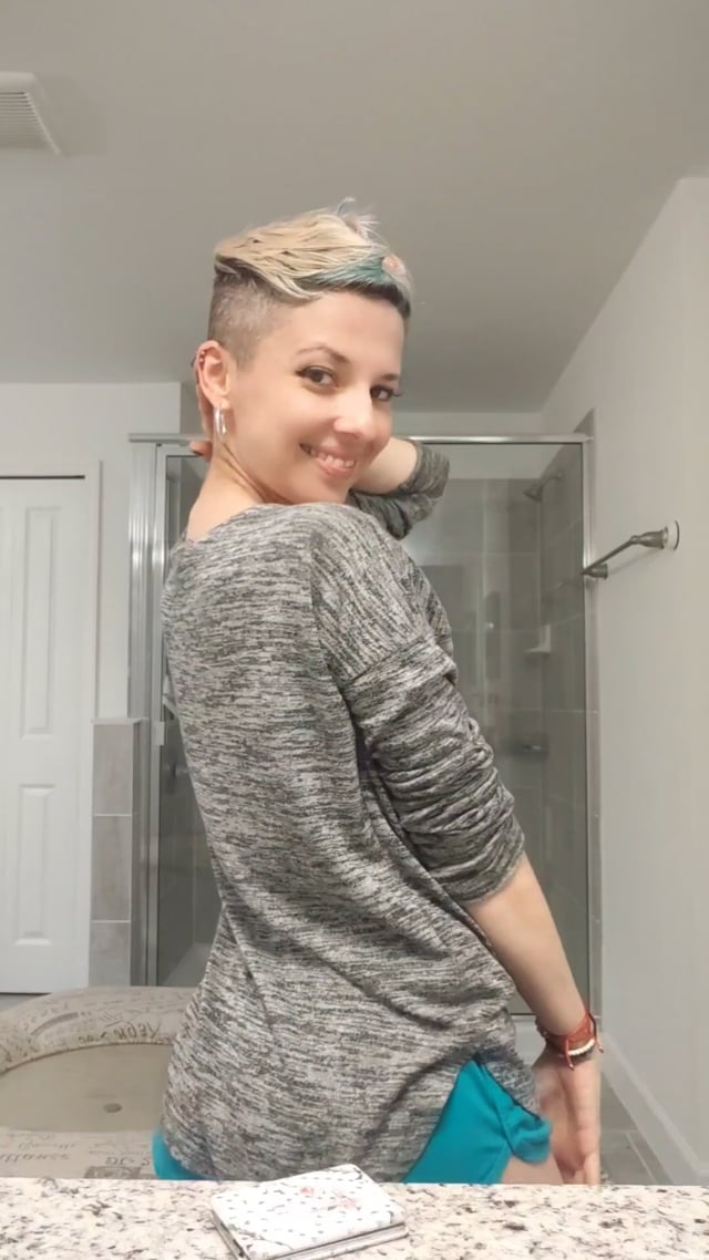 Ela - Playful petite Latina with a pixie haircut